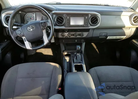 2017 Toyota Tacoma Access Cab z USA, uszkodzony, nr VIN 5TFSZ5AN2HX085612